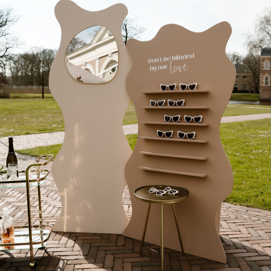 Don't be blinded by our love - sunglass wall